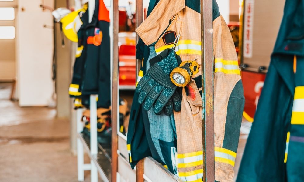 Industries That Require Fire-Resistant Clothing
