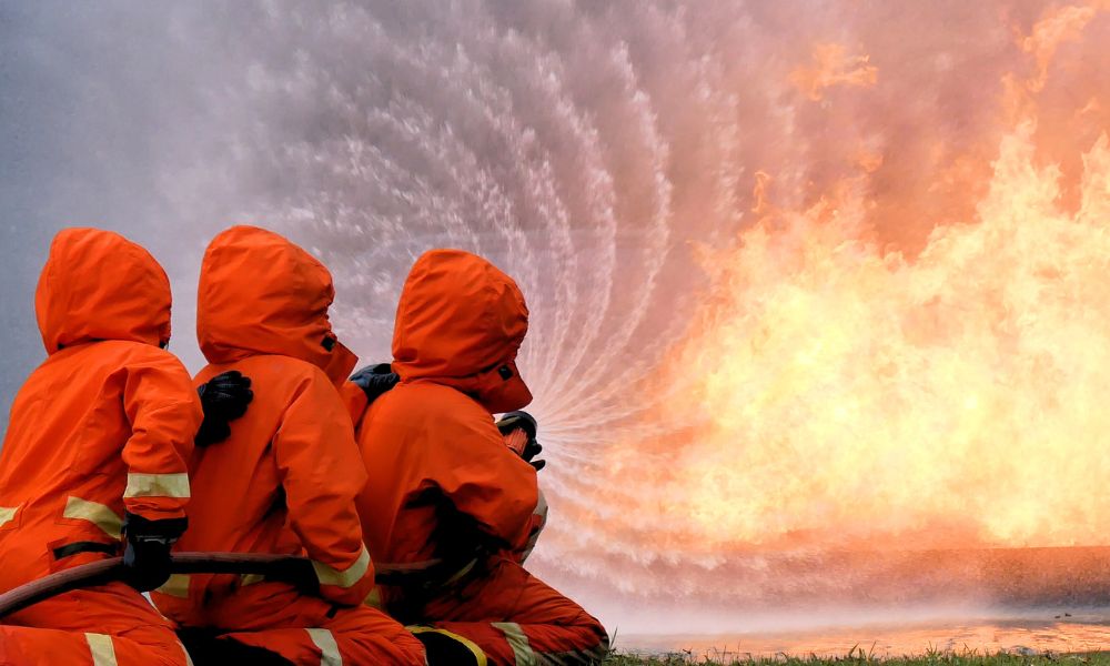 The Difference Between Arc & Fire-Resistant Clothes