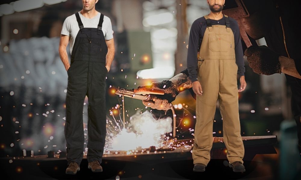 What Kind of Fire-Resistant Clothes Do Iron Workers Wear?